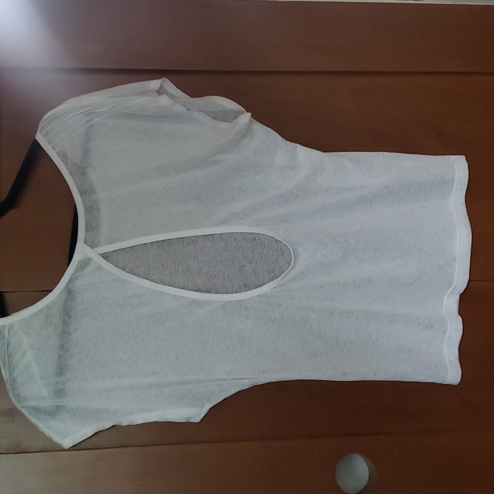 Soybu White Tissue Yoga Top XS